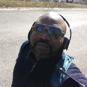 Meet your Posher, Ronald